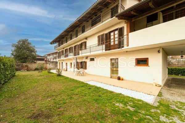 casa indipendente in vendita a Romano Canavese
