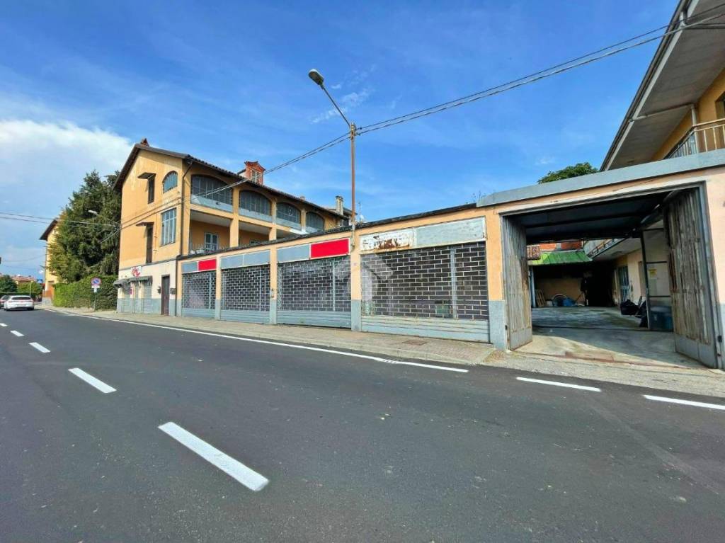 negozio in vendita a Romano Canavese