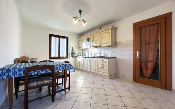 casa semindipendente in vendita a Romano Canavese