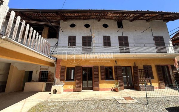 casa indipendente in vendita a Romano Canavese in zona Cascine di Romano
