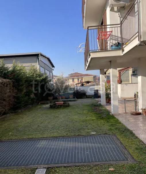 appartamento in vendita a Romano Canavese in zona Cascine di Romano
