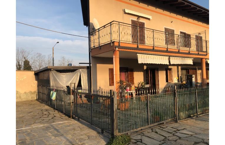 casa indipendente in vendita a Rondissone