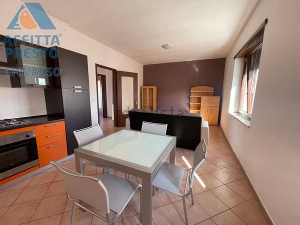 casa indipendente in vendita a Rondissone