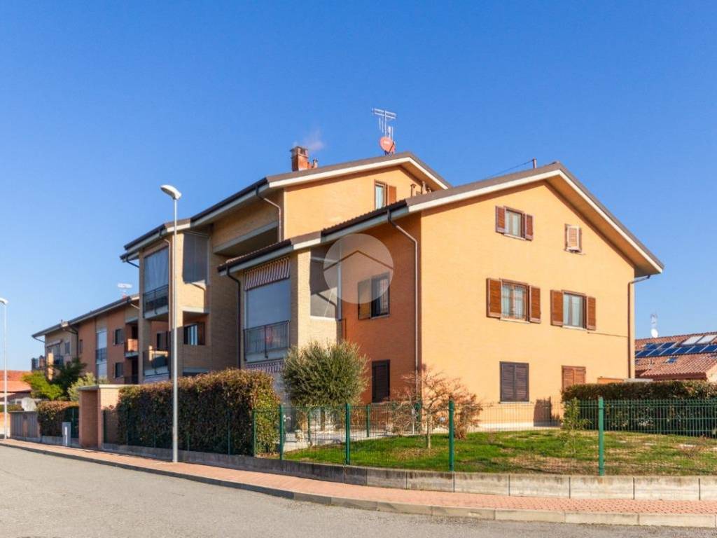 appartamento in vendita a Rondissone