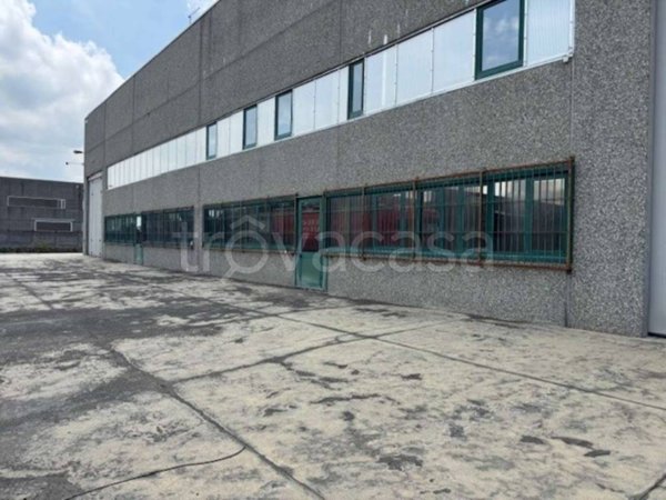 locale commerciale in vendita a Rondissone