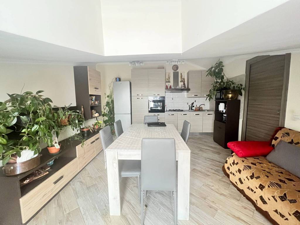 appartamento in vendita a Rondissone