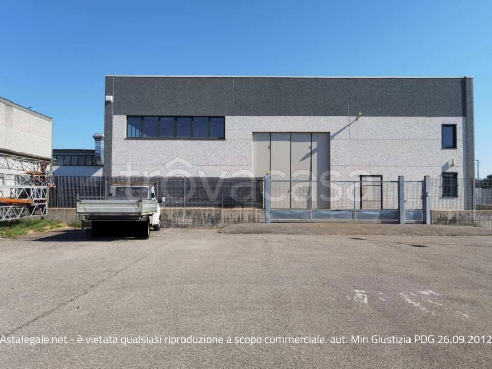 locale commerciale in vendita a Rondissone