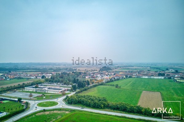 capannone in vendita a Rondissone