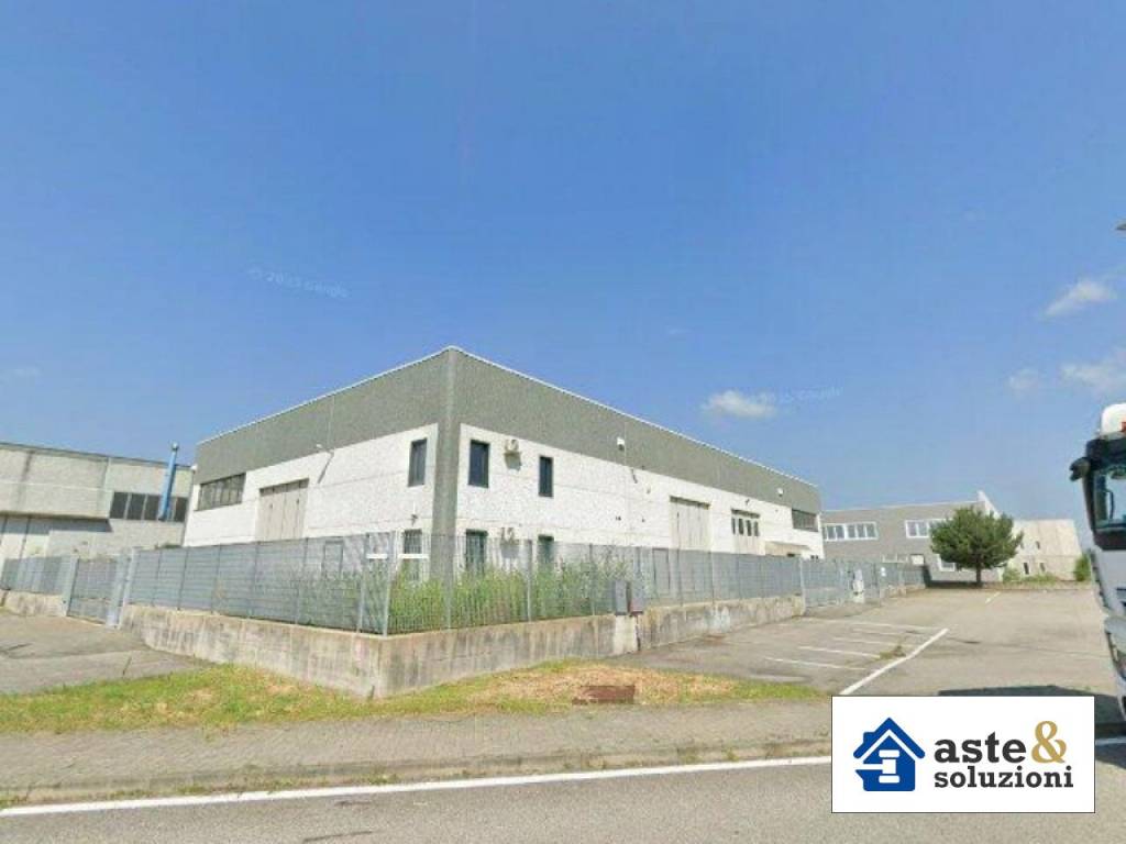 locale commerciale in vendita a Rondissone