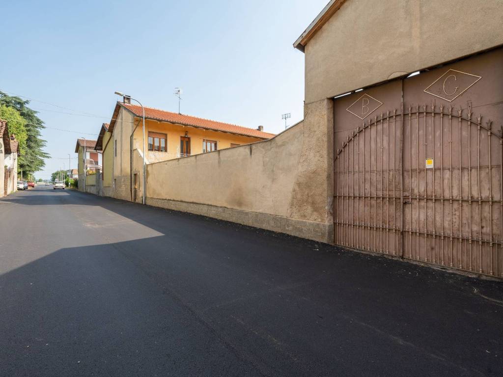 casa indipendente in vendita a Rondissone