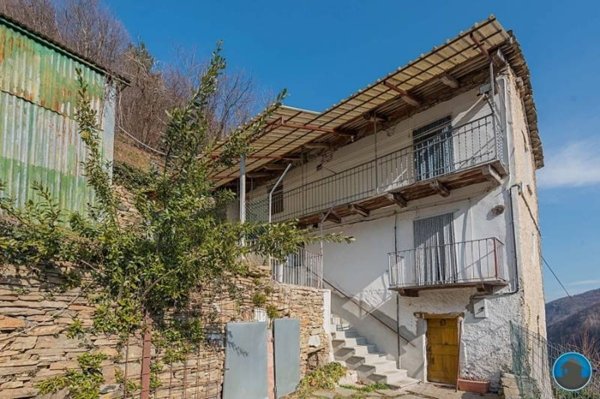 casa indipendente in vendita a Rorà