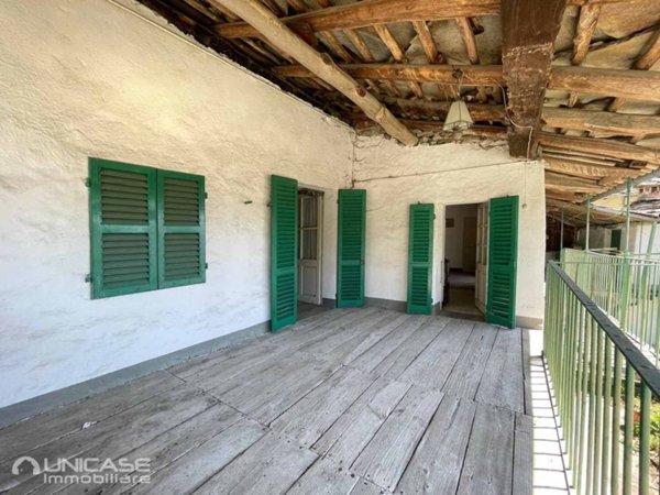 casa indipendente in vendita a Rorà