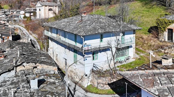 casa indipendente in vendita a Rorà