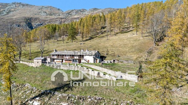 casa indipendente in vendita a Rorà