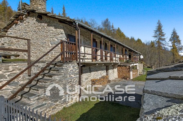 casa indipendente in vendita a Rorà