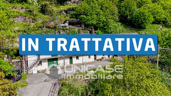 casa indipendente in vendita a Rorà in zona Ruà