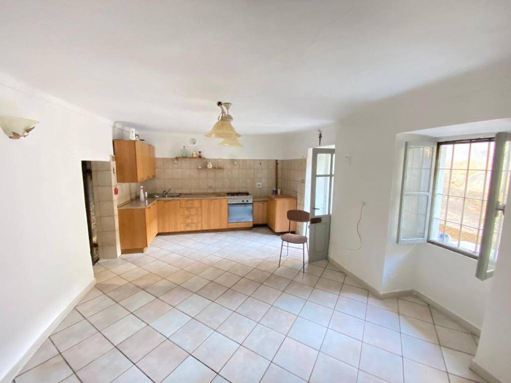 casa indipendente in vendita a Roure in zona Villaretto