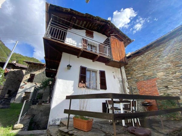 mansarda in vendita a Roure in zona Villaretto