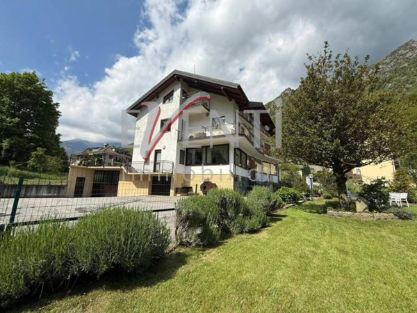 casa indipendente in vendita a Roure in zona Roreto