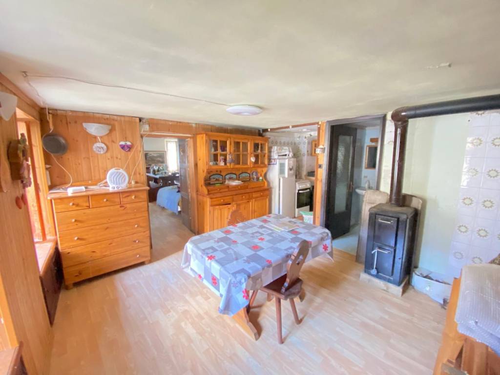 appartamento in vendita a Roure