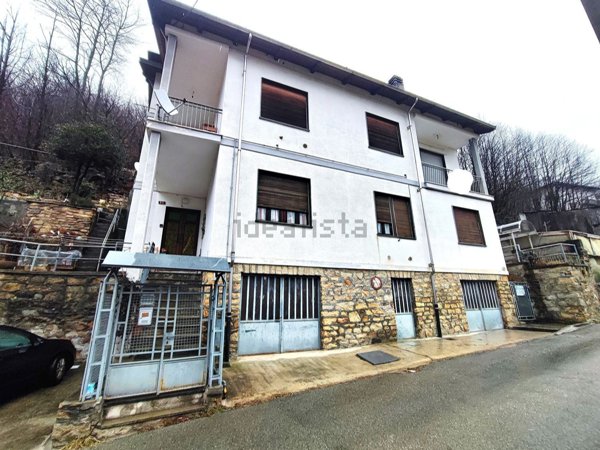 appartamento in vendita a Roure in zona Castel del Bosco