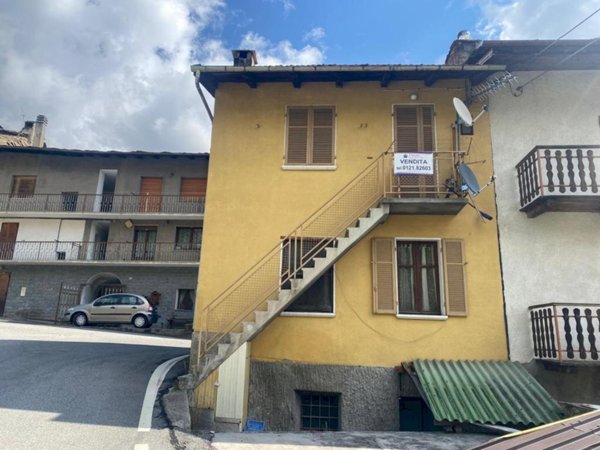 casa semindipendente in vendita a Roure in zona Villaretto