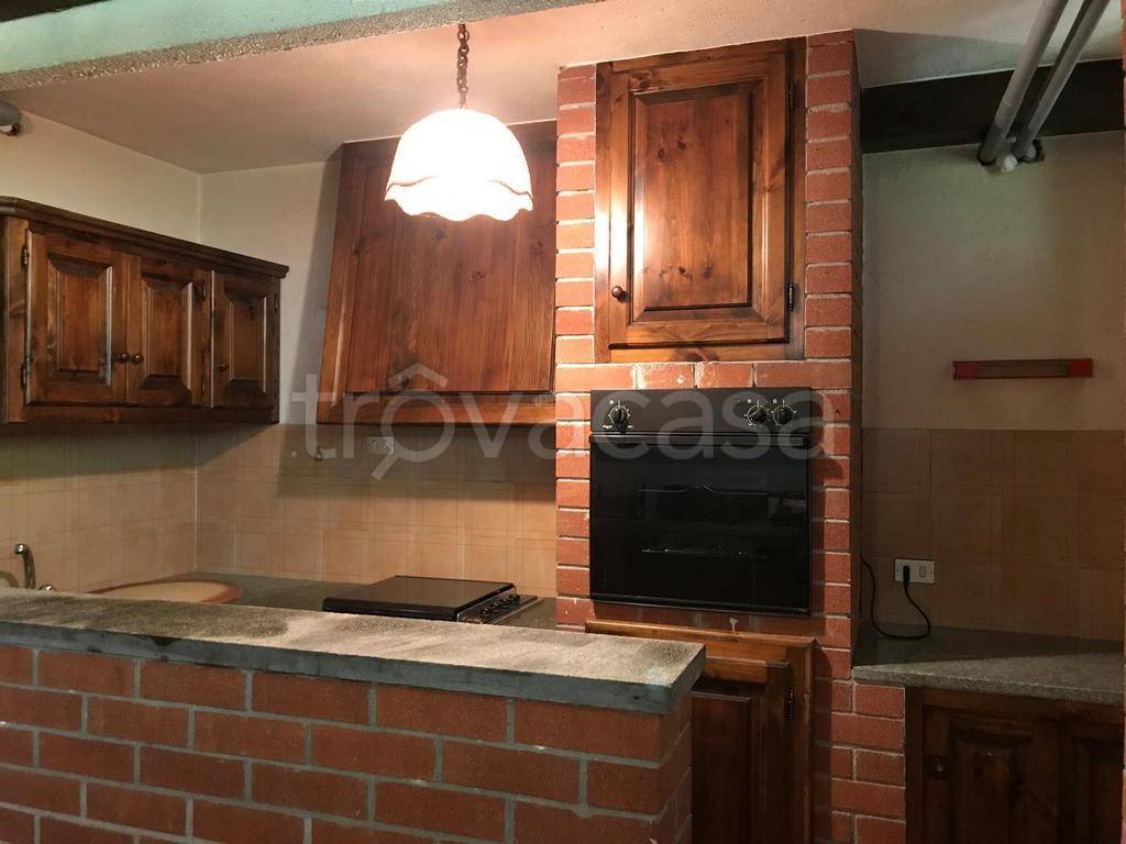 casa indipendente in vendita a Roure in zona Roreto