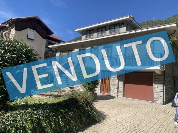 casa indipendente in vendita a Roure in zona Roreto