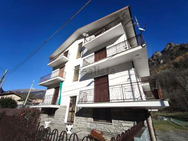 appartamento in vendita a Roure in zona Roreto