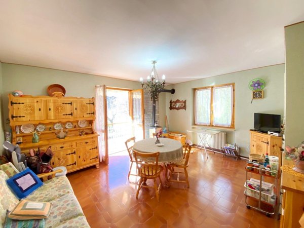 appartamento in vendita a Roure in zona Villaretto