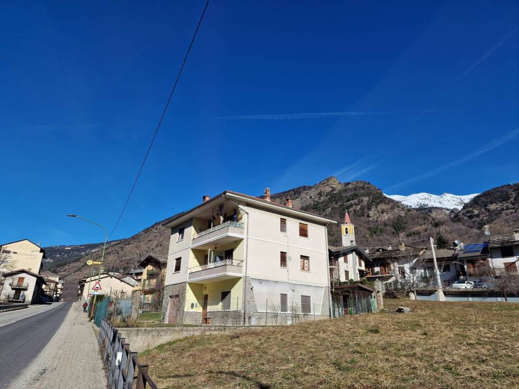 appartamento in vendita a Roure in zona Villaretto