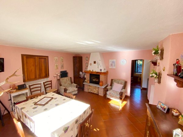 casa semindipendente in vendita a Roure in zona Villaretto