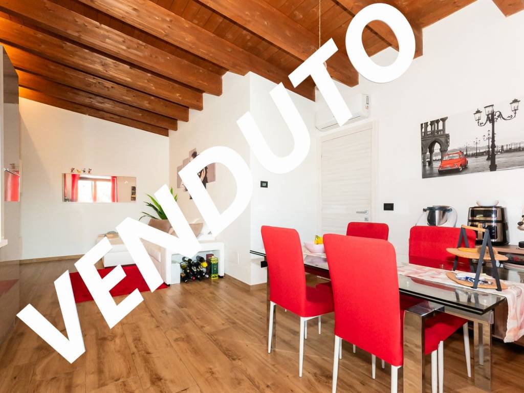 appartamento in vendita a Rosta