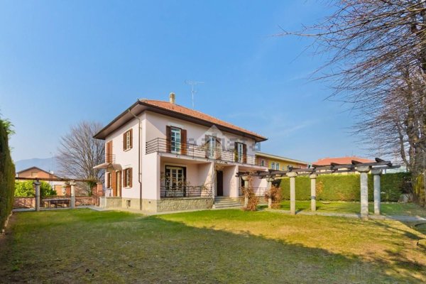 casa indipendente in vendita a Rosta