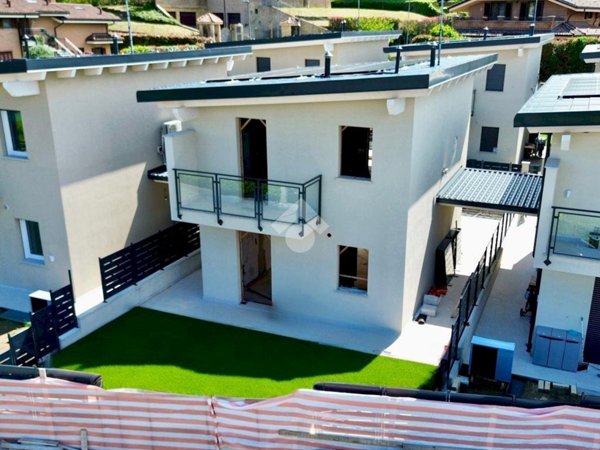 casa indipendente in vendita a Rosta