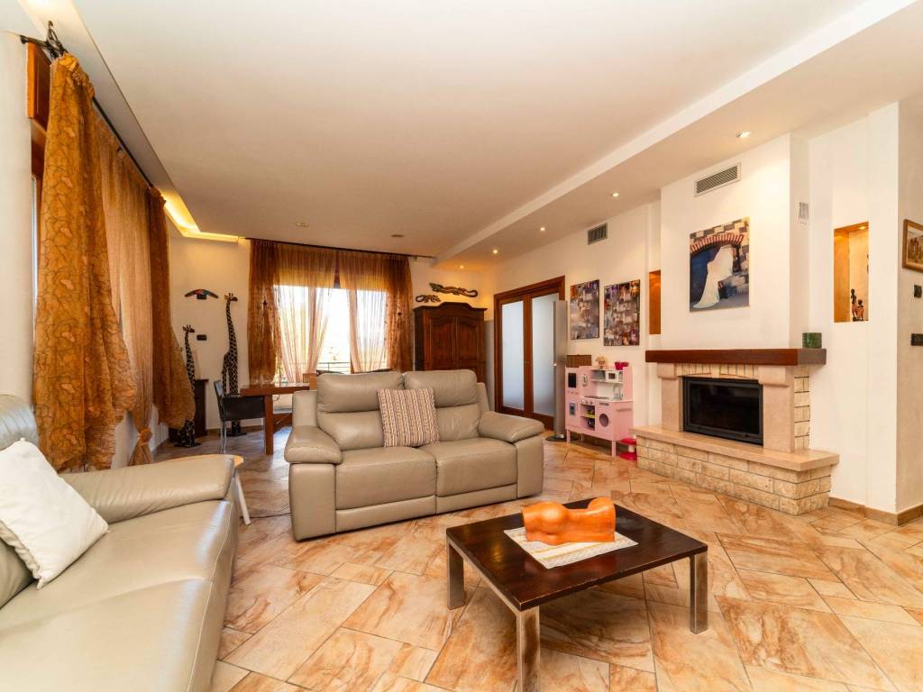 appartamento in vendita a Rosta