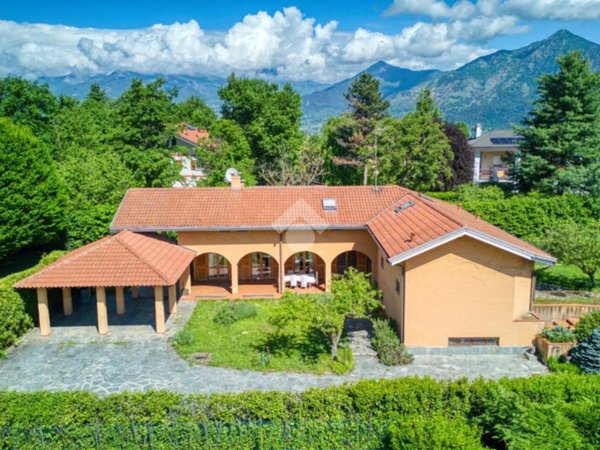 casa indipendente in vendita a Rosta