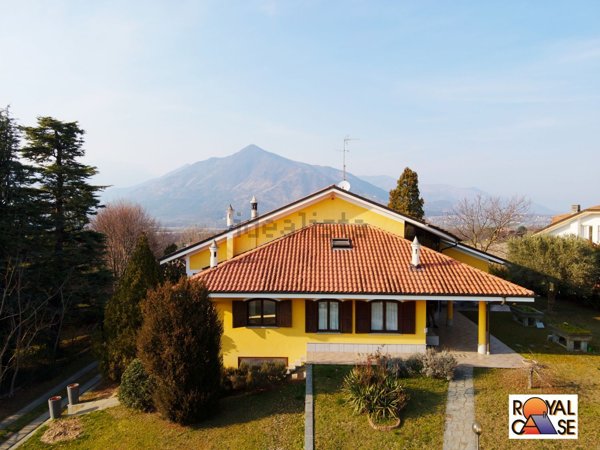 casa indipendente in vendita a Rosta