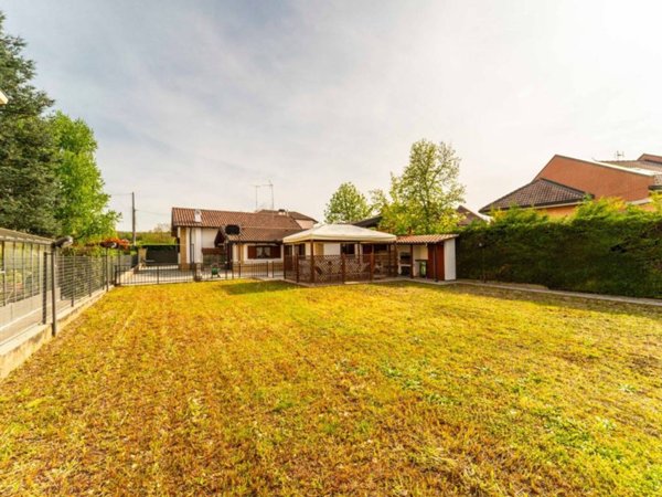 casa indipendente in vendita a Rosta