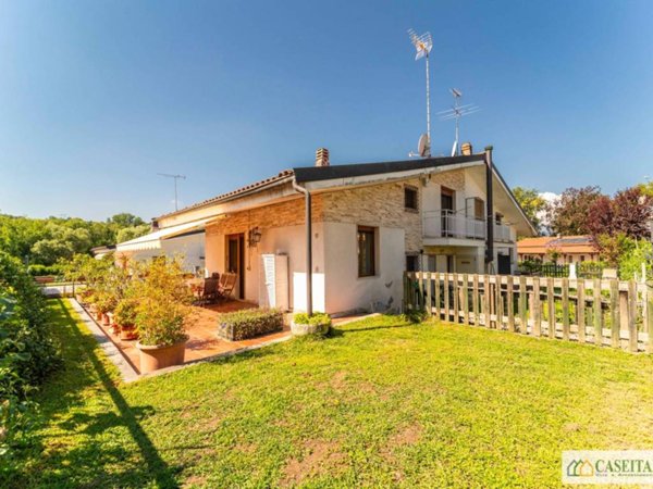 casa indipendente in vendita a Rosta