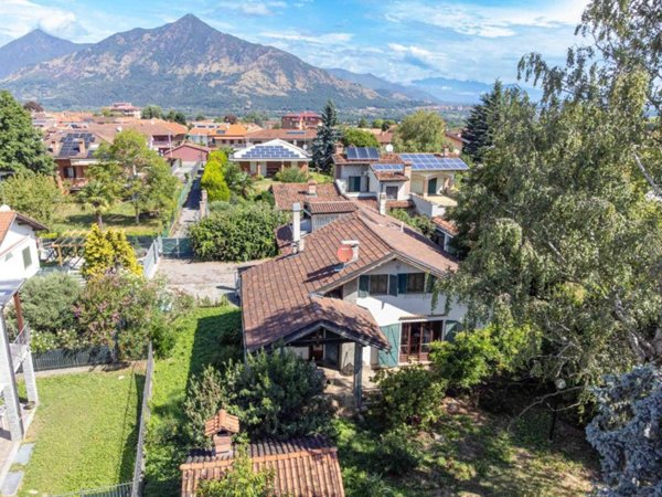 casa indipendente in vendita a Rosta