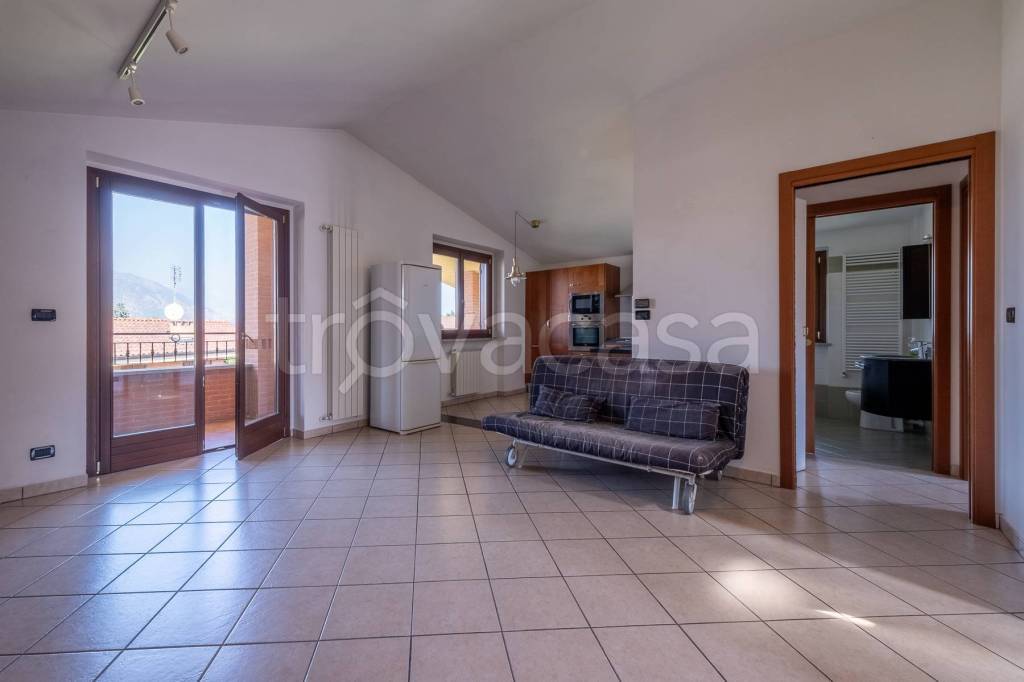 appartamento in vendita a Rosta