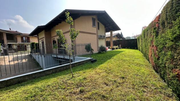 casa indipendente in vendita a Rosta