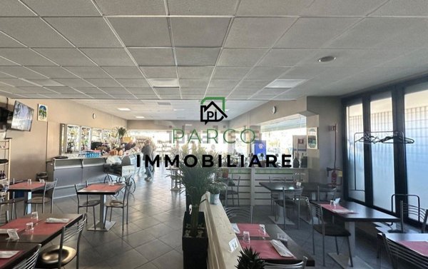 locale commerciale in vendita a Rosta