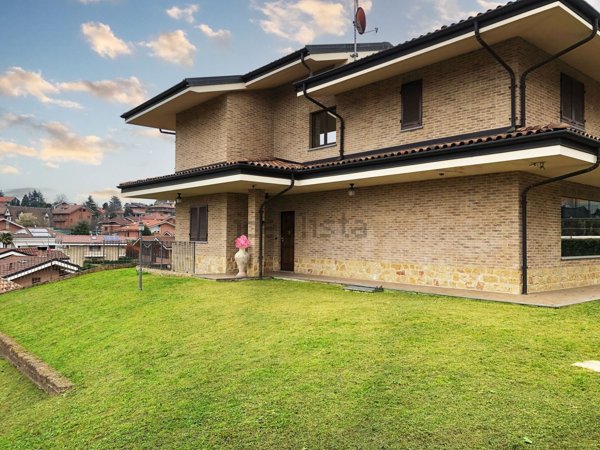 casa indipendente in vendita a Rosta