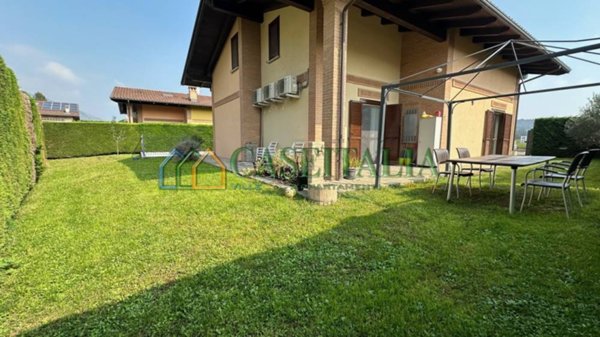 casa indipendente in vendita a Rosta