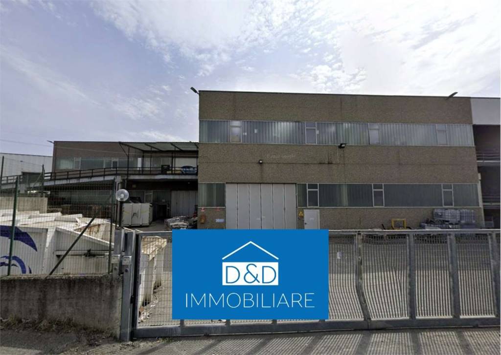 locale commerciale in vendita a Rosta