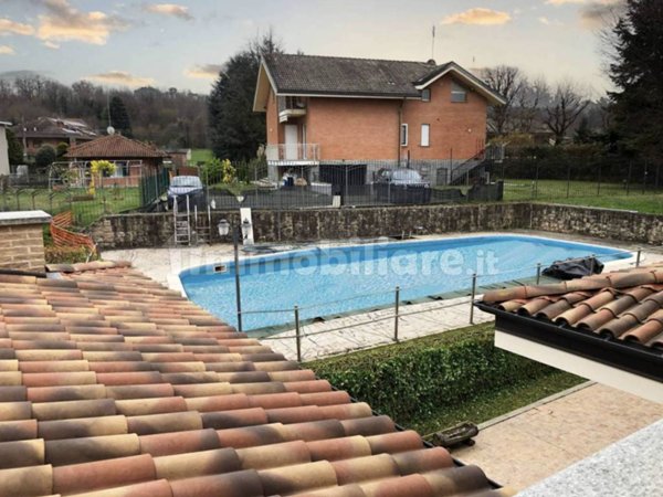 casa indipendente in vendita a Rosta