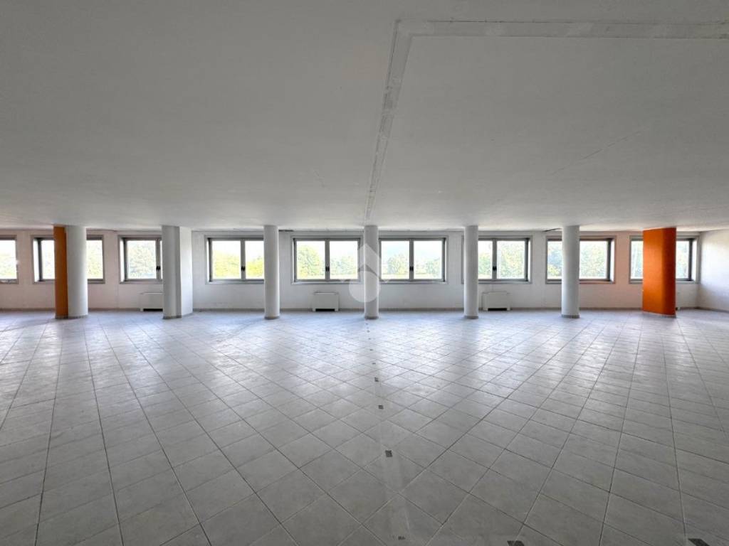 ufficio in vendita a Rosta