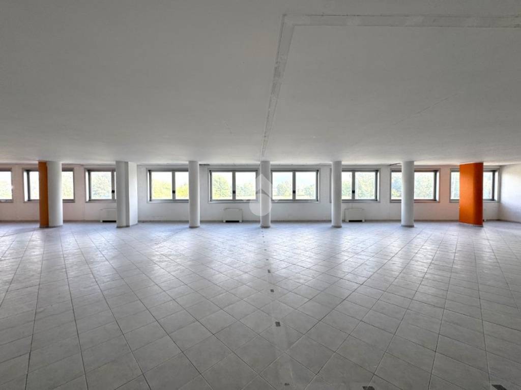 ufficio in vendita a Rosta